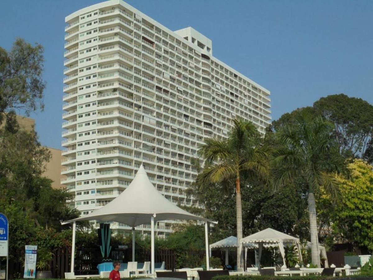 View Talay 6 Apartment Pattaya Exterior photo