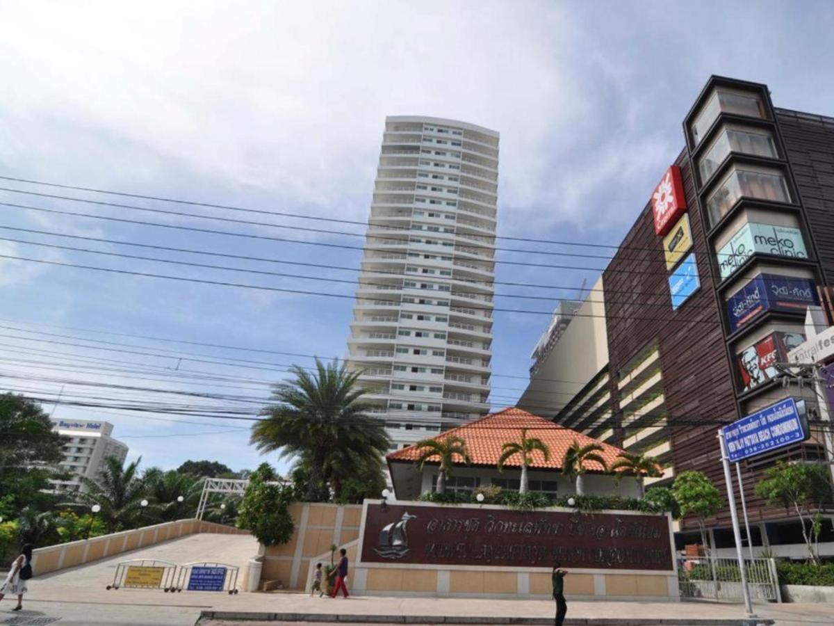 View Talay 6 Apartment Pattaya Exterior photo